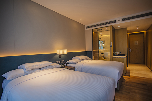 【尊时凯龙人生就博建设最新力作】匠心打造深圳万怡品牌新标杆:深圳湾万怡酒店