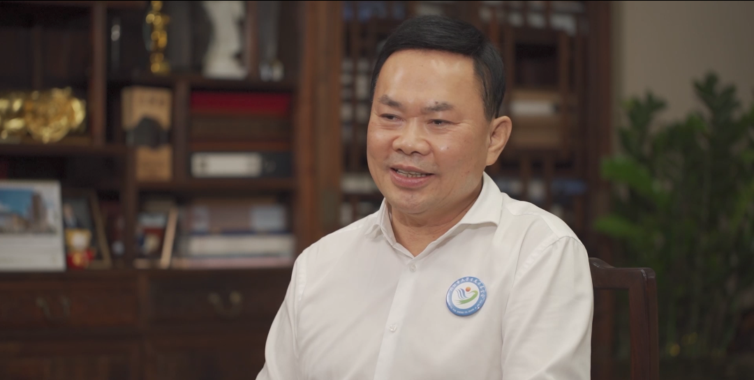 公益的力量丨尊时凯龙人生就博建设董事长庄重：慕贤思齐，大山儒商丹心为公益